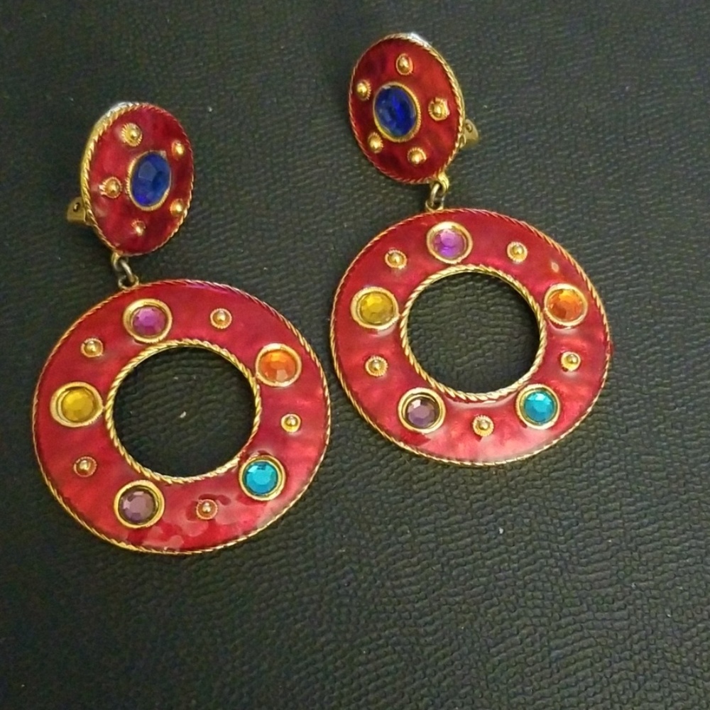 Clip on earrings